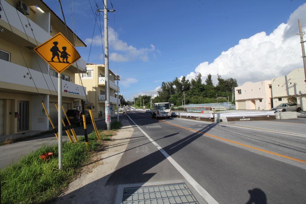 Okinawa Yaka Villa Igei Екстериор снимка
